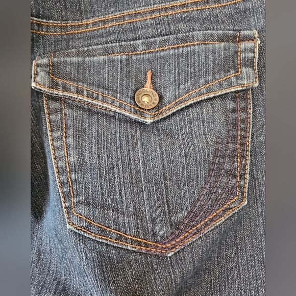 Stretchy Jeans - Picture 4 of 6